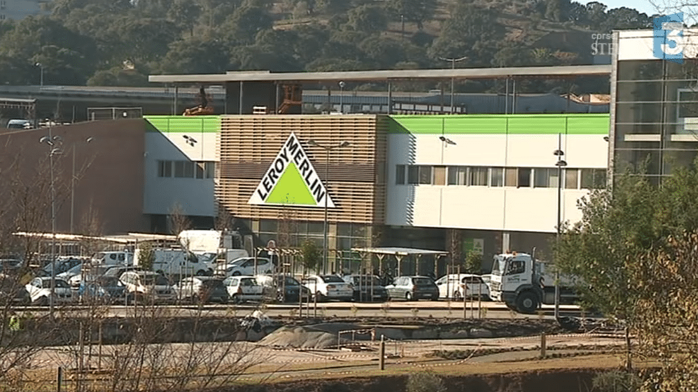 Magasin Leroy Merlin à Ajaccio