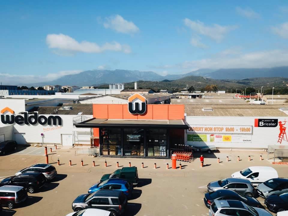 Magasin Weldom à Porto-Vecchio